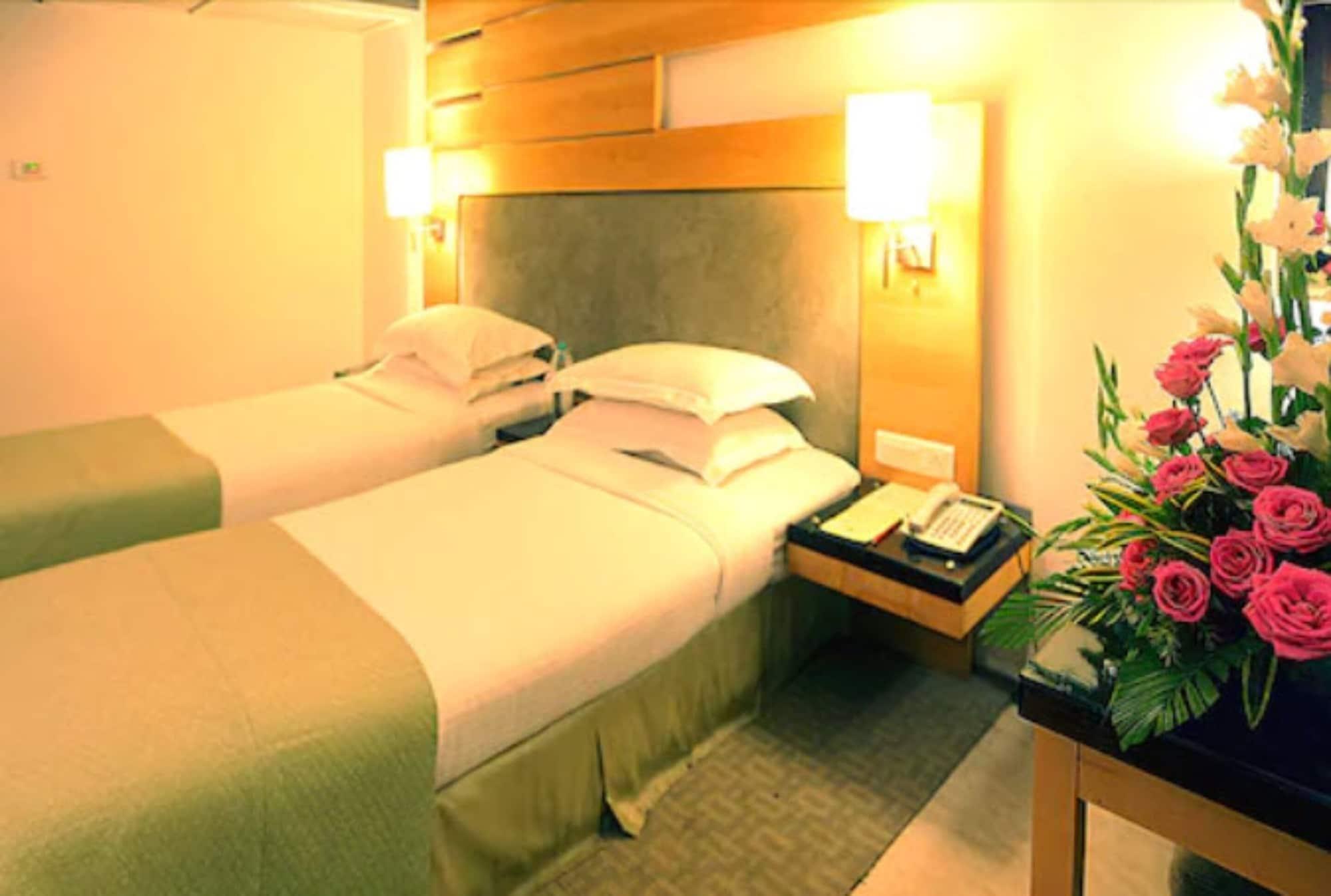 Peninsula Grand 4* Bombay